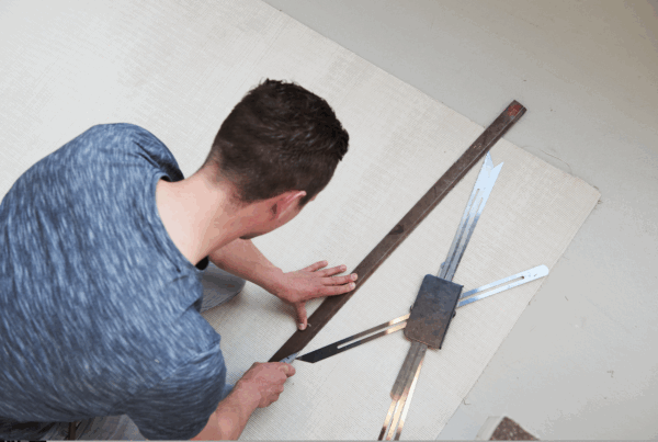 Student die woningstoffeert